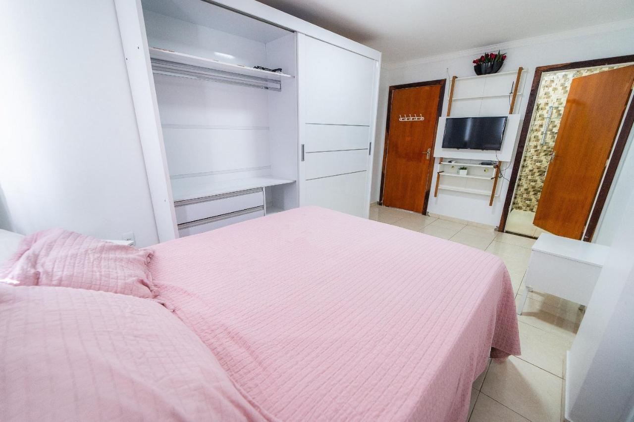 Apartamento Familiar encantador , com estacionamento incluído Brasília Exterior foto