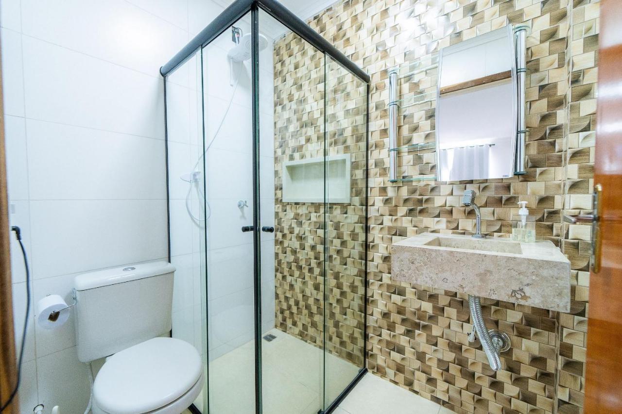 Apartamento Familiar encantador , com estacionamento incluído Brasília Exterior foto